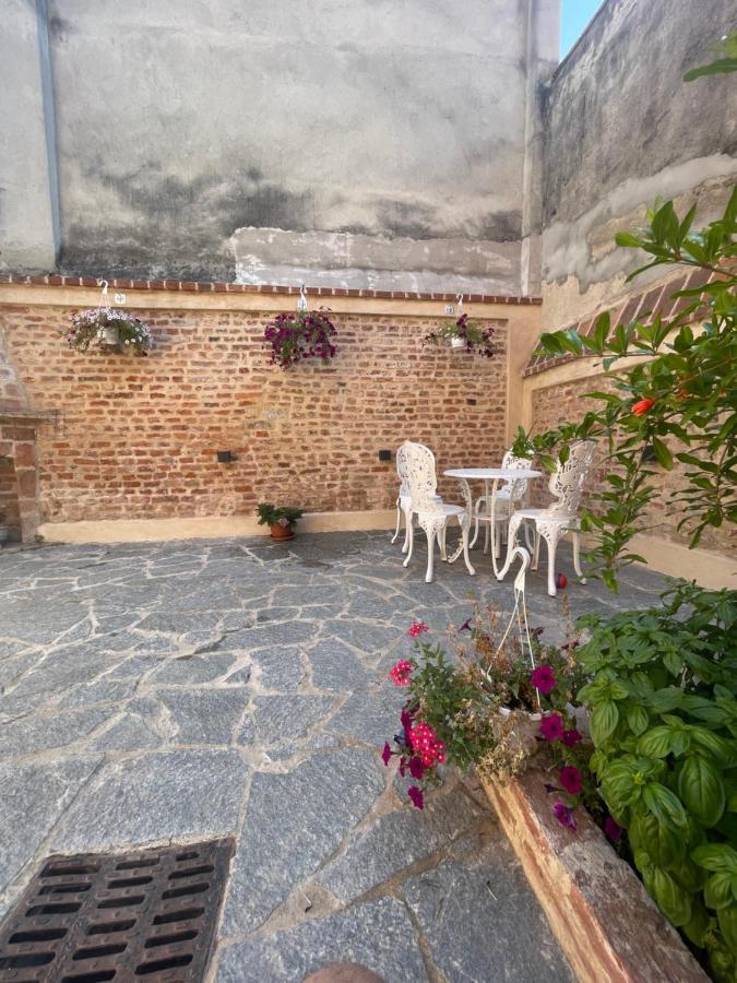 Residenza Nikol Appartamento Giulia Casale Monferrato Kültér fotó